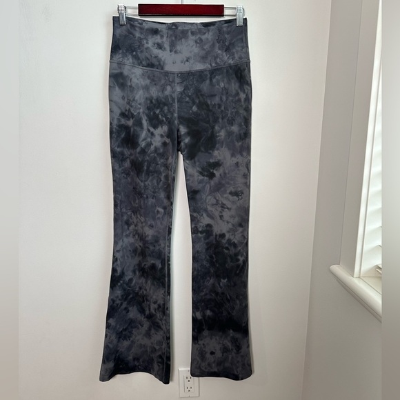 Lululemon Groove Super-High-Rise Flared Pant Nulu - Picture 6 of 11